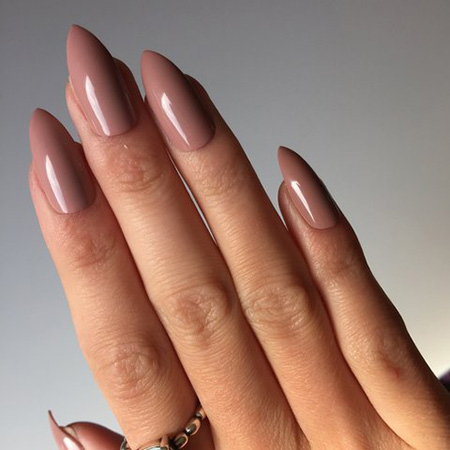 Unha Stiletto: 20 Modelos para Mulheres Ousadas e Modernas